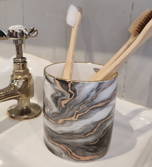 'Gilded Stone' Candle Pot