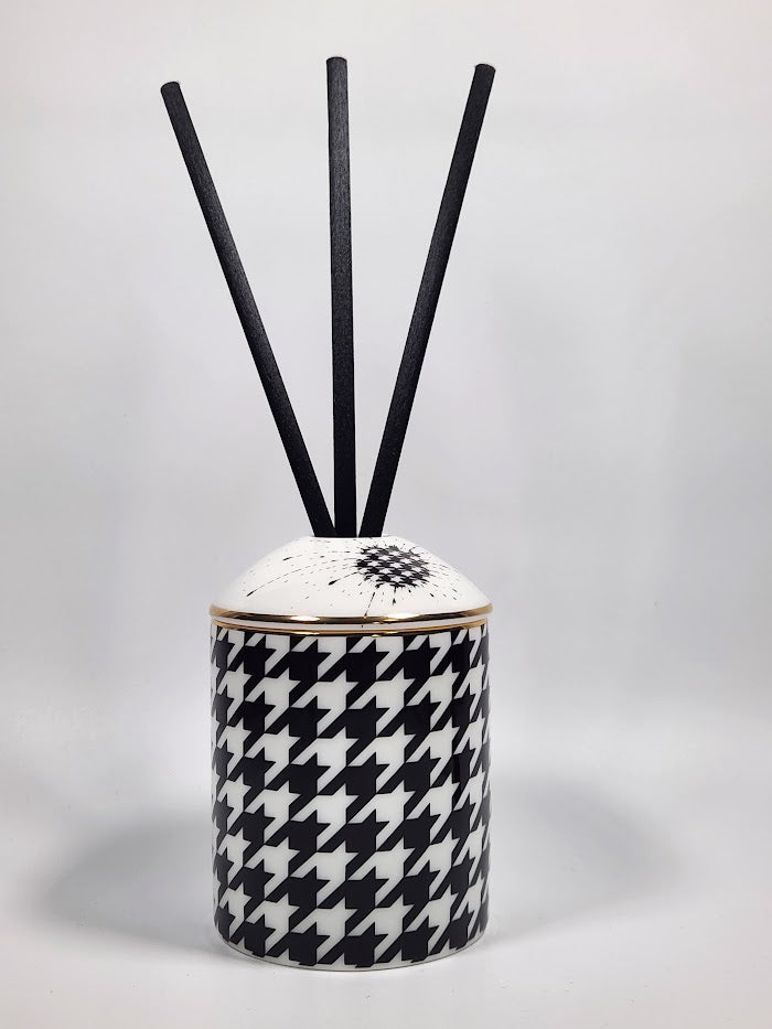 'Houndstooth Noir' Diffuser