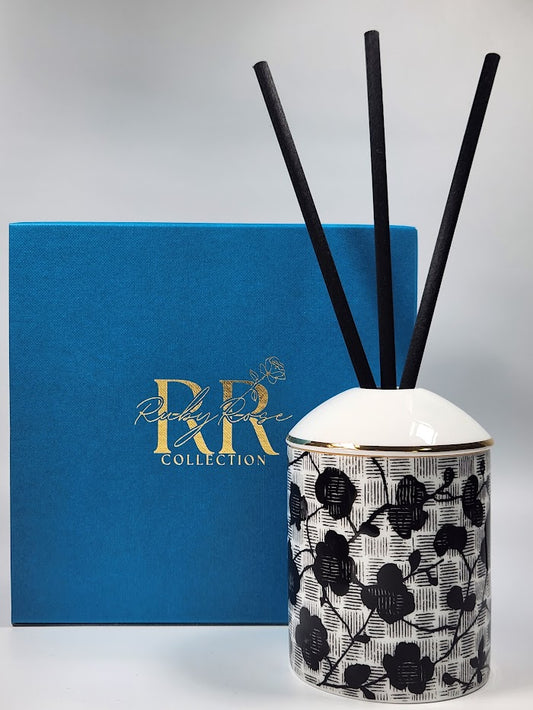 'Lattice & Bloom' Diffuser