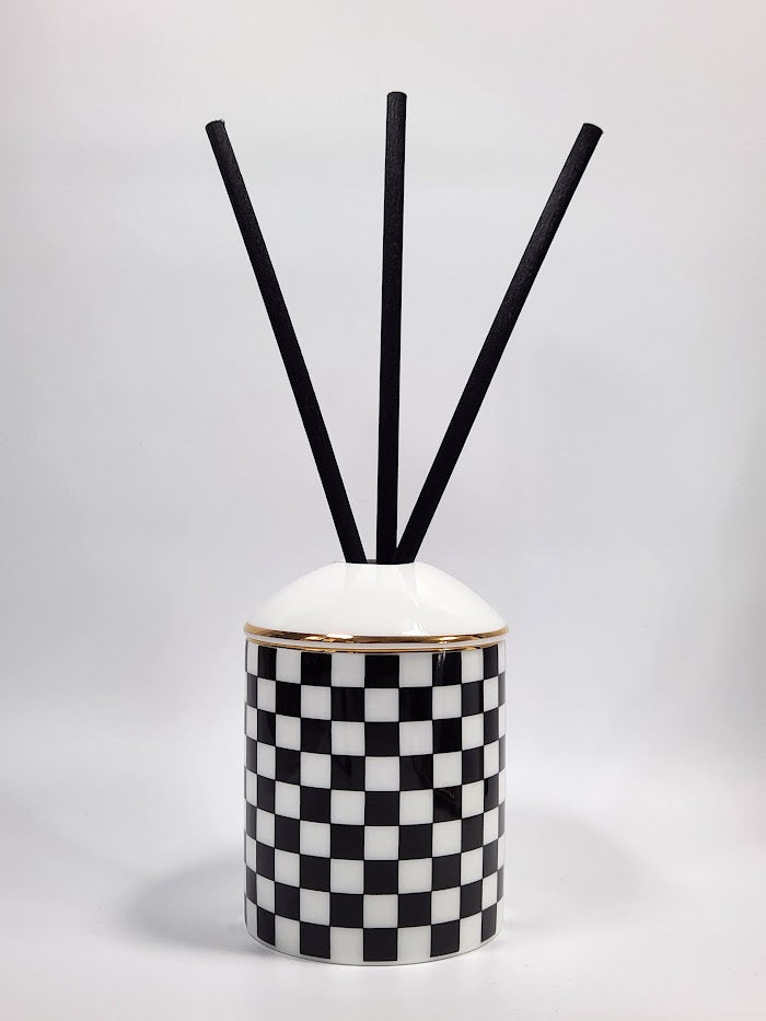 'The Finish Line' Diffuser