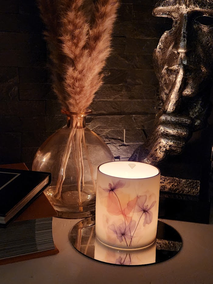 'Whispering Flowers' Candle Pot
